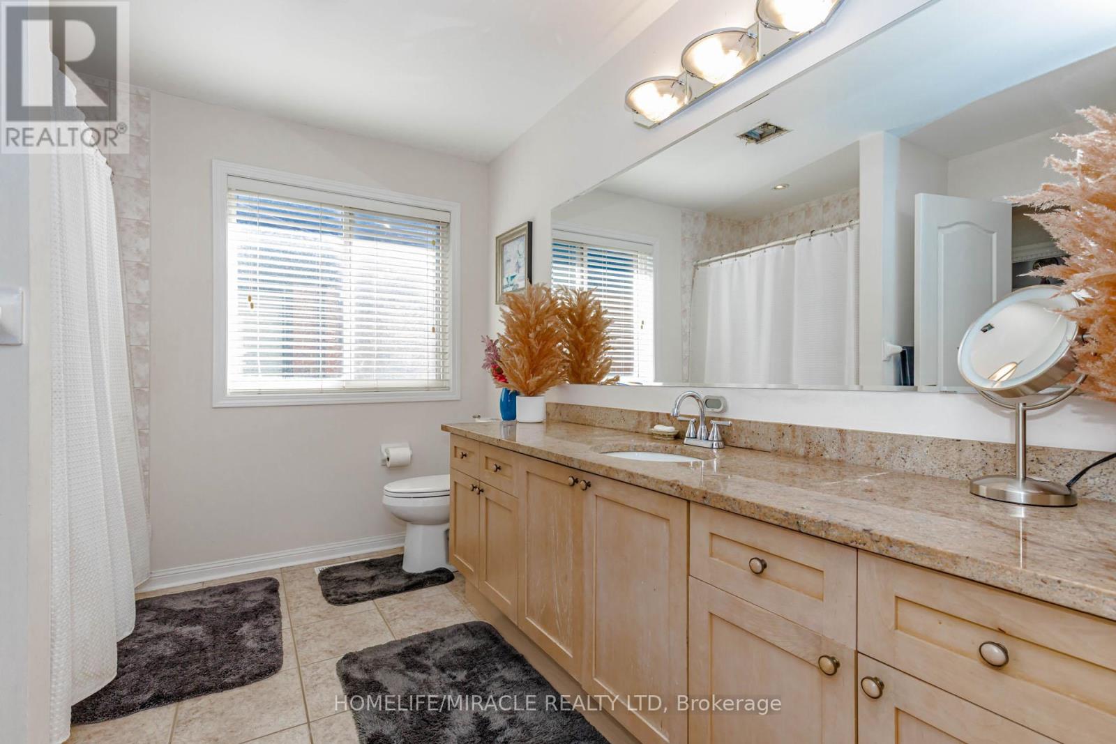 3339 Crompton Crescent, Mississauga, Ontario  L5B 4C7 - Photo 31 - W13114164