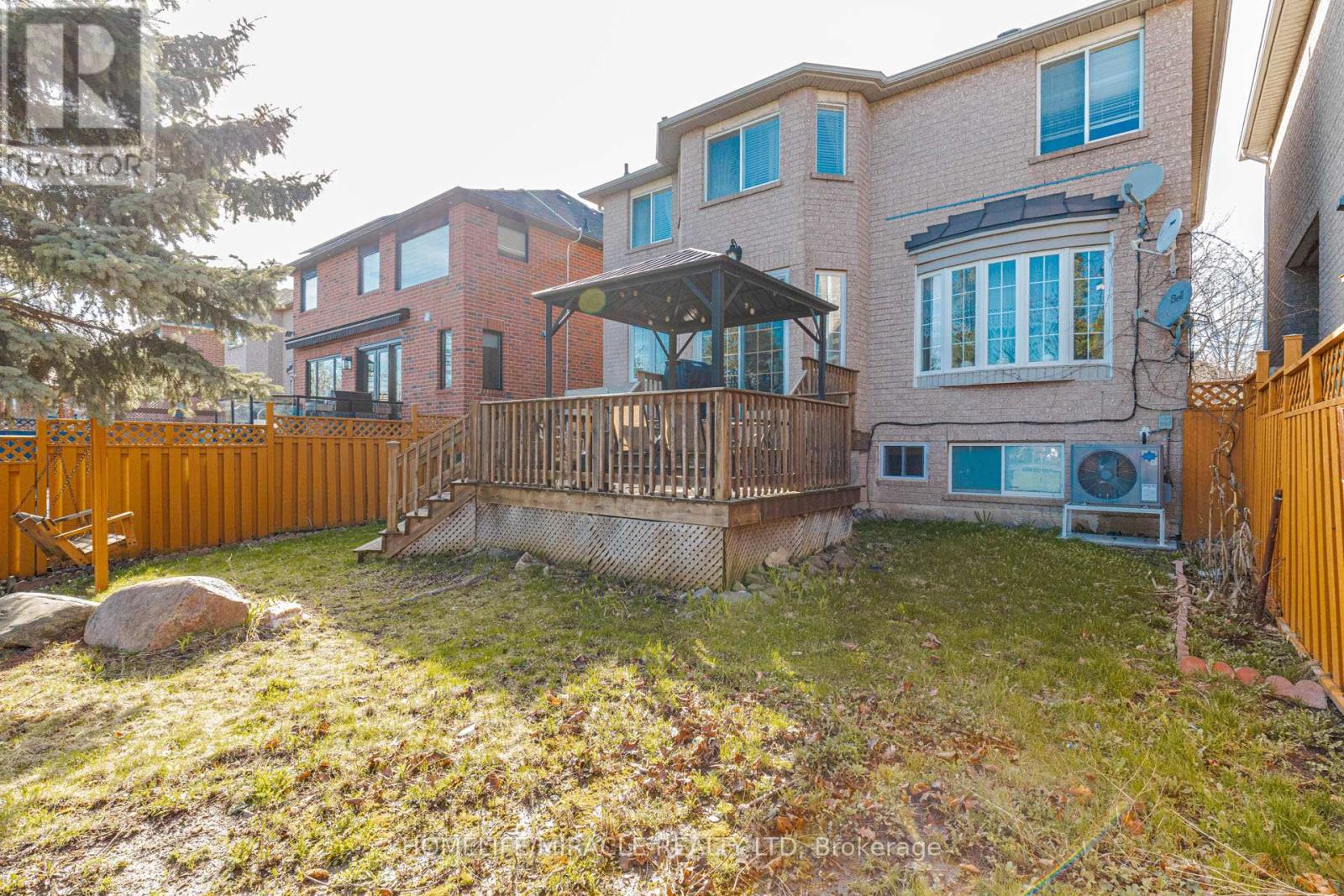 3339 Crompton Crescent, Mississauga, Ontario  L5B 4C7 - Photo 49 - W13114164