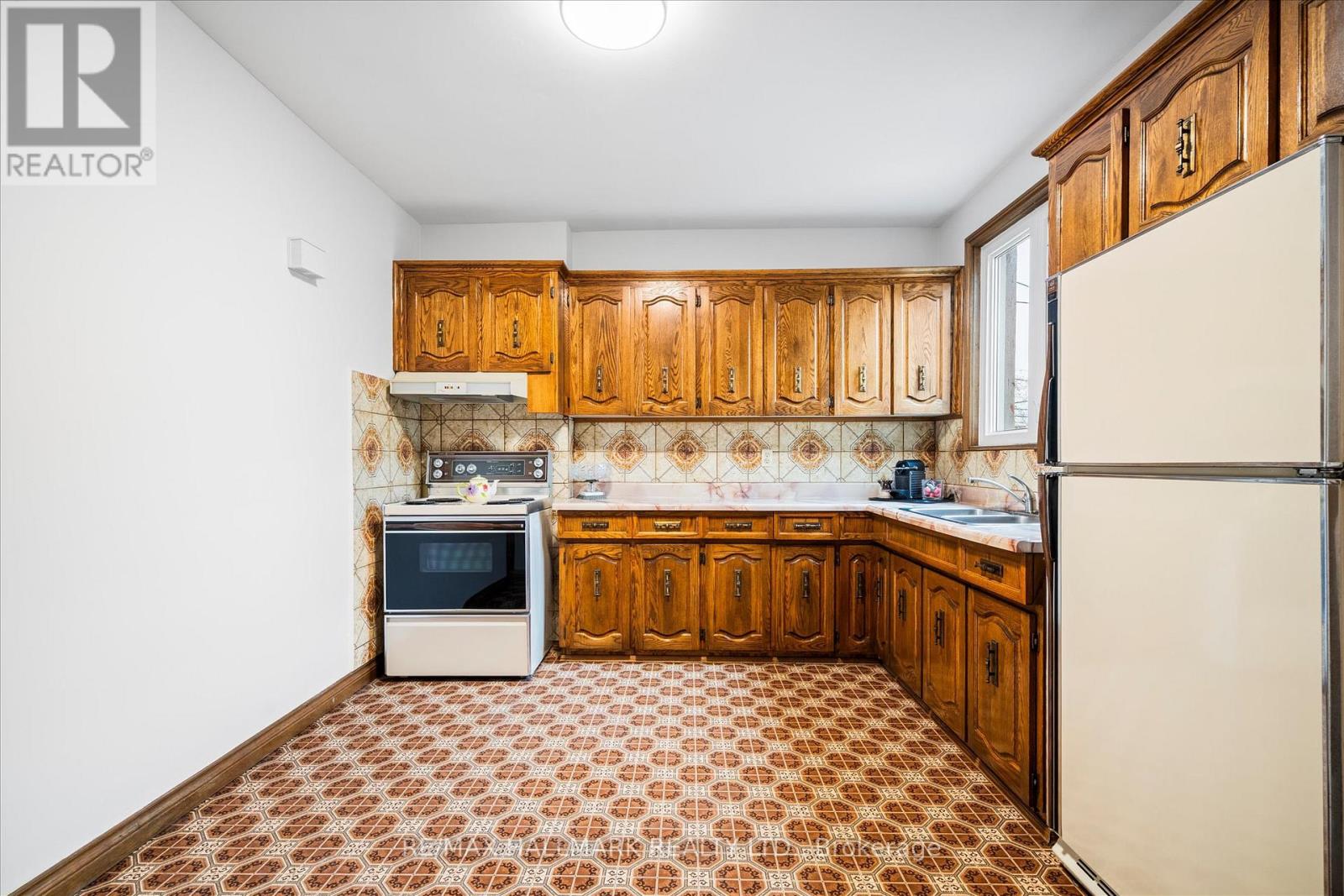 454 Concord Avenue, Toronto, Ontario  M6H 2P8 - Photo 13 - W13114178