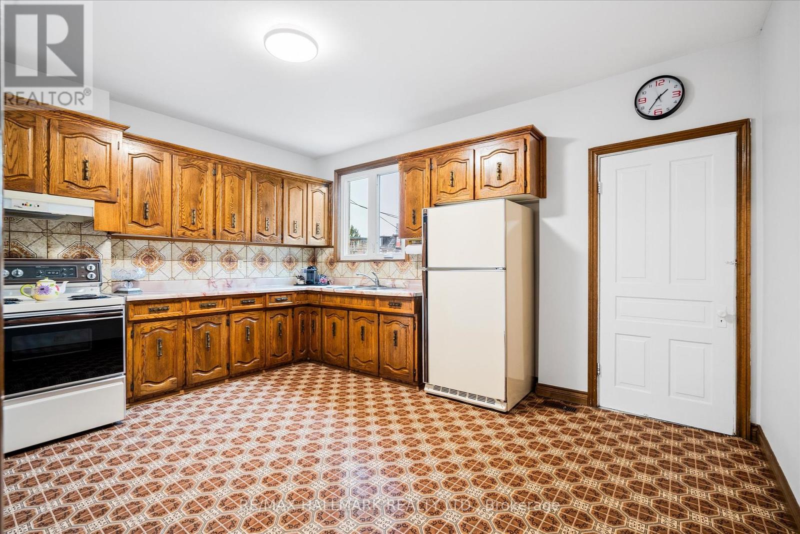 454 Concord Avenue, Toronto, Ontario  M6H 2P8 - Photo 14 - W13114178