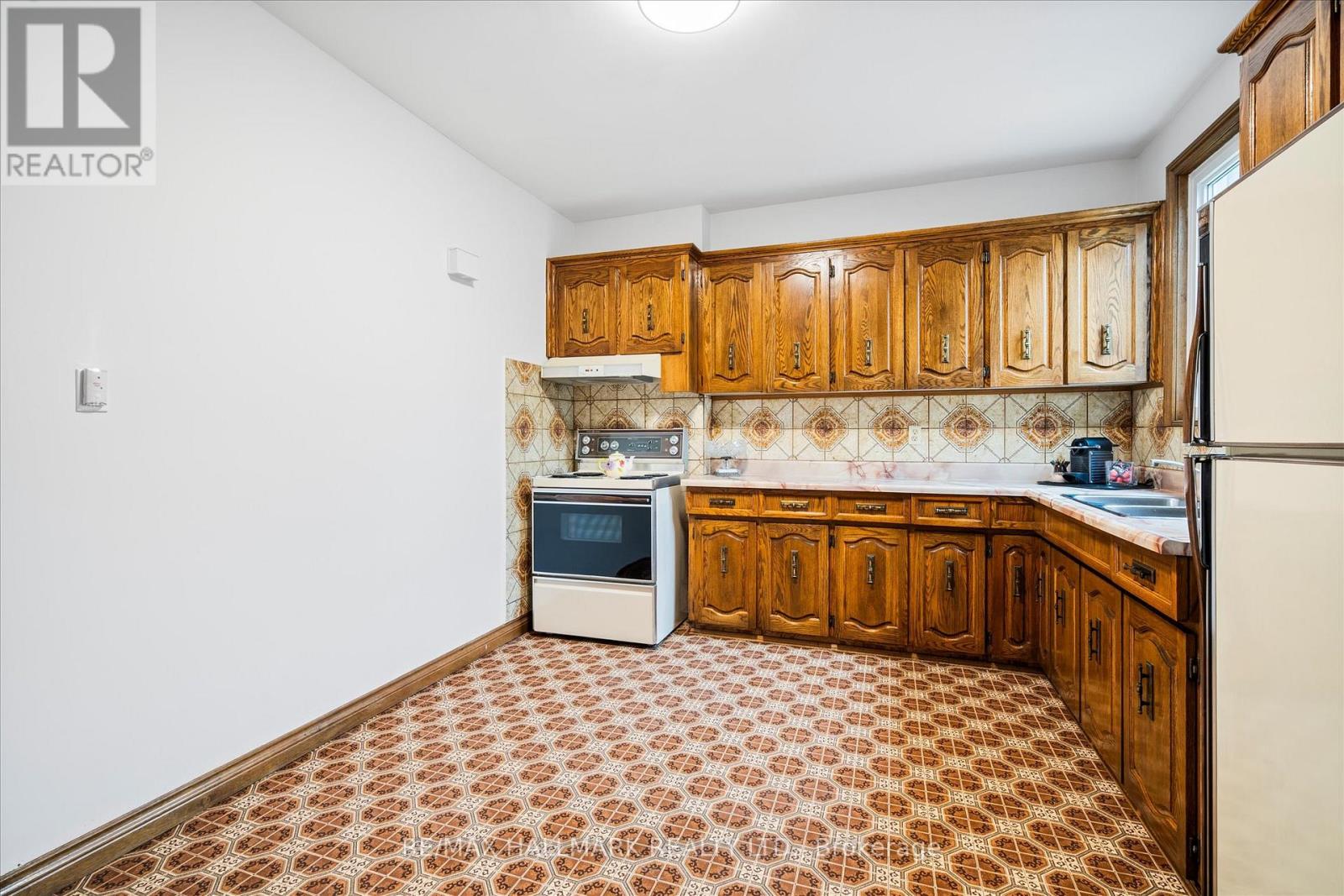454 Concord Avenue, Toronto, Ontario  M6H 2P8 - Photo 15 - W13114178