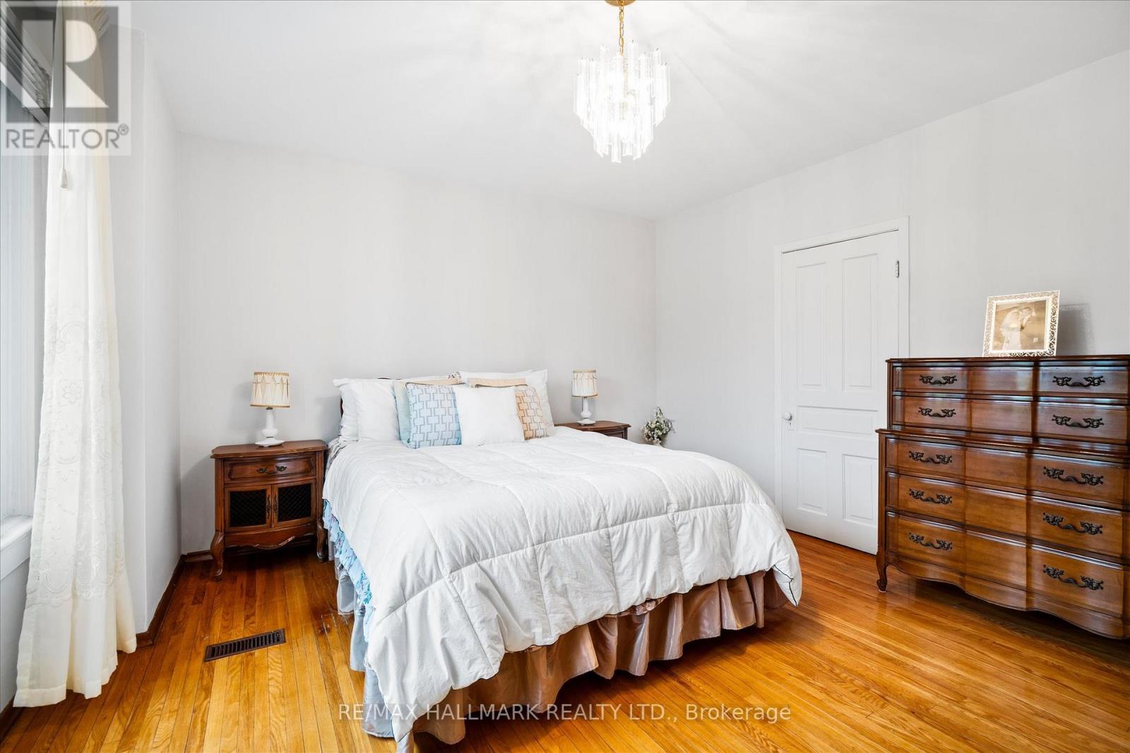 454 Concord Avenue, Toronto, Ontario  M6H 2P8 - Photo 19 - W13114178