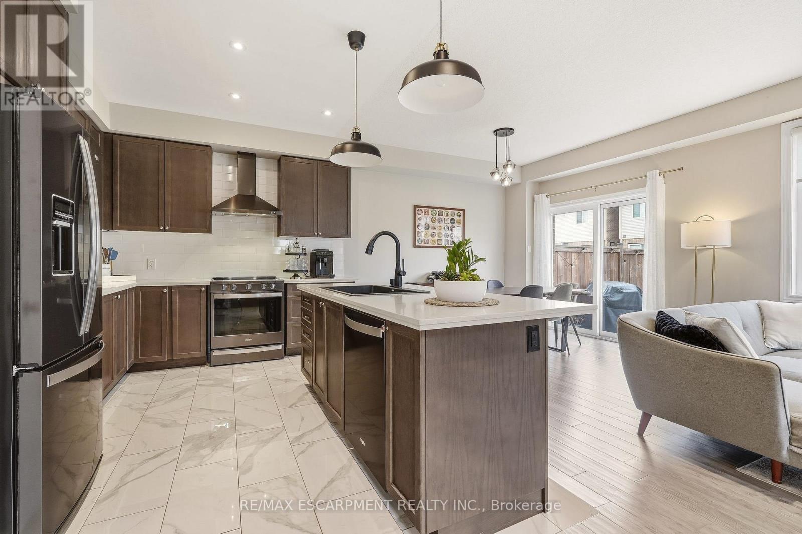 131 Sonoma Lane, Hamilton, Ontario  L8E 0J9 - Photo 8 - X13114180