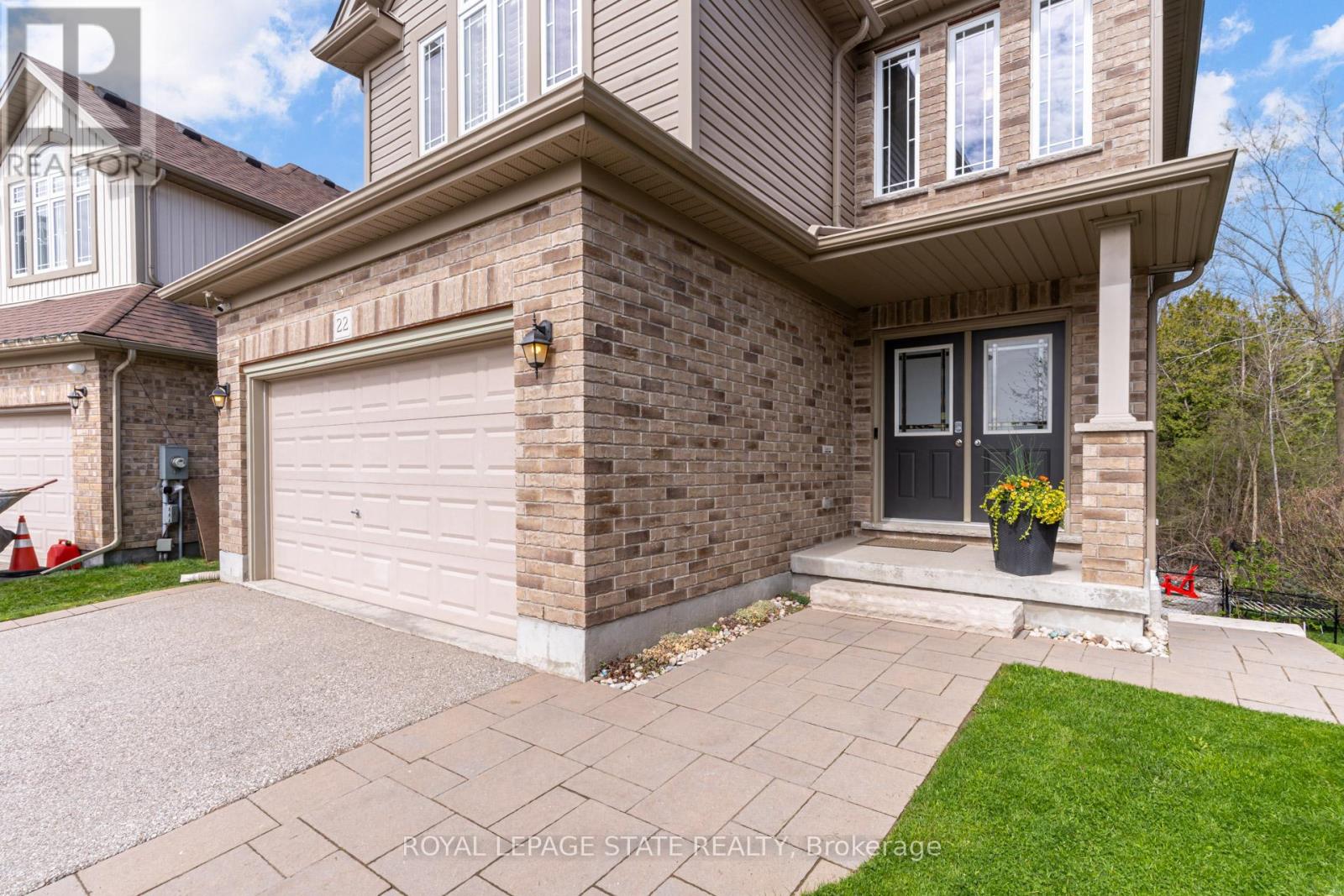 22 Rooke Court, Guelph, Ontario  N1K 0B8 - Photo 4 - X13114196