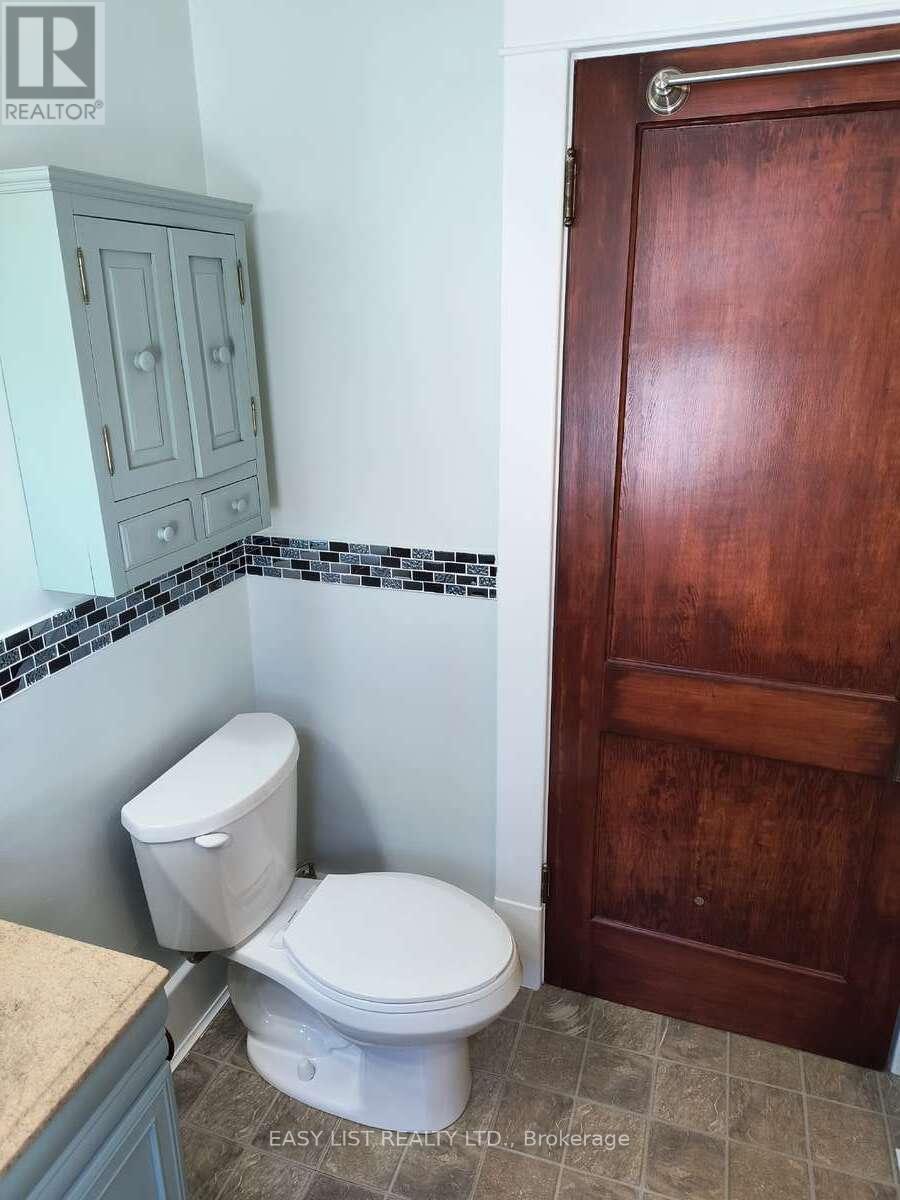 114 College Avenue N, Sarnia, Ontario  N7T 6A9 - Photo 17 - X13114212