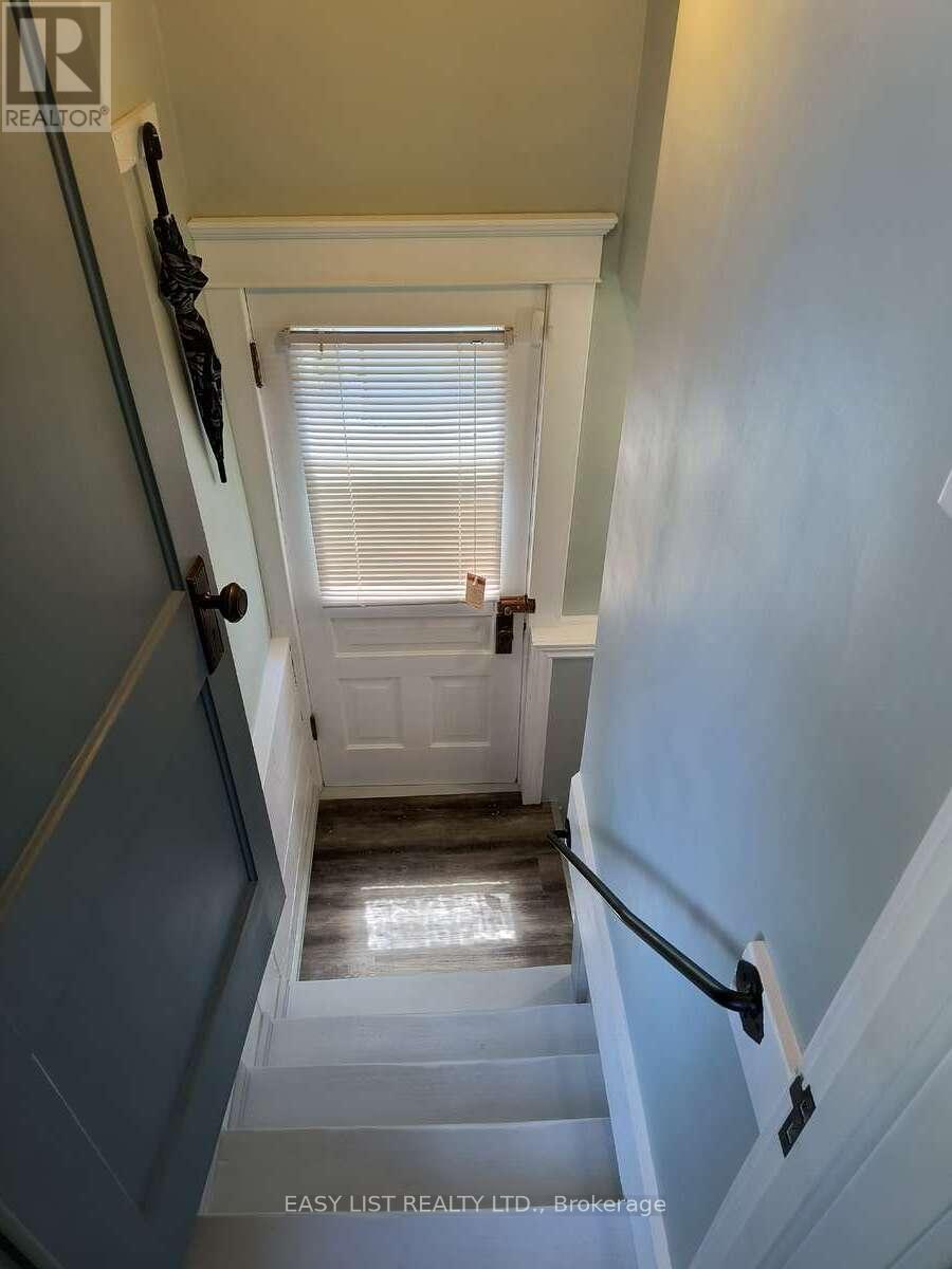 114 College Avenue N, Sarnia, Ontario  N7T 6A9 - Photo 19 - X13114212