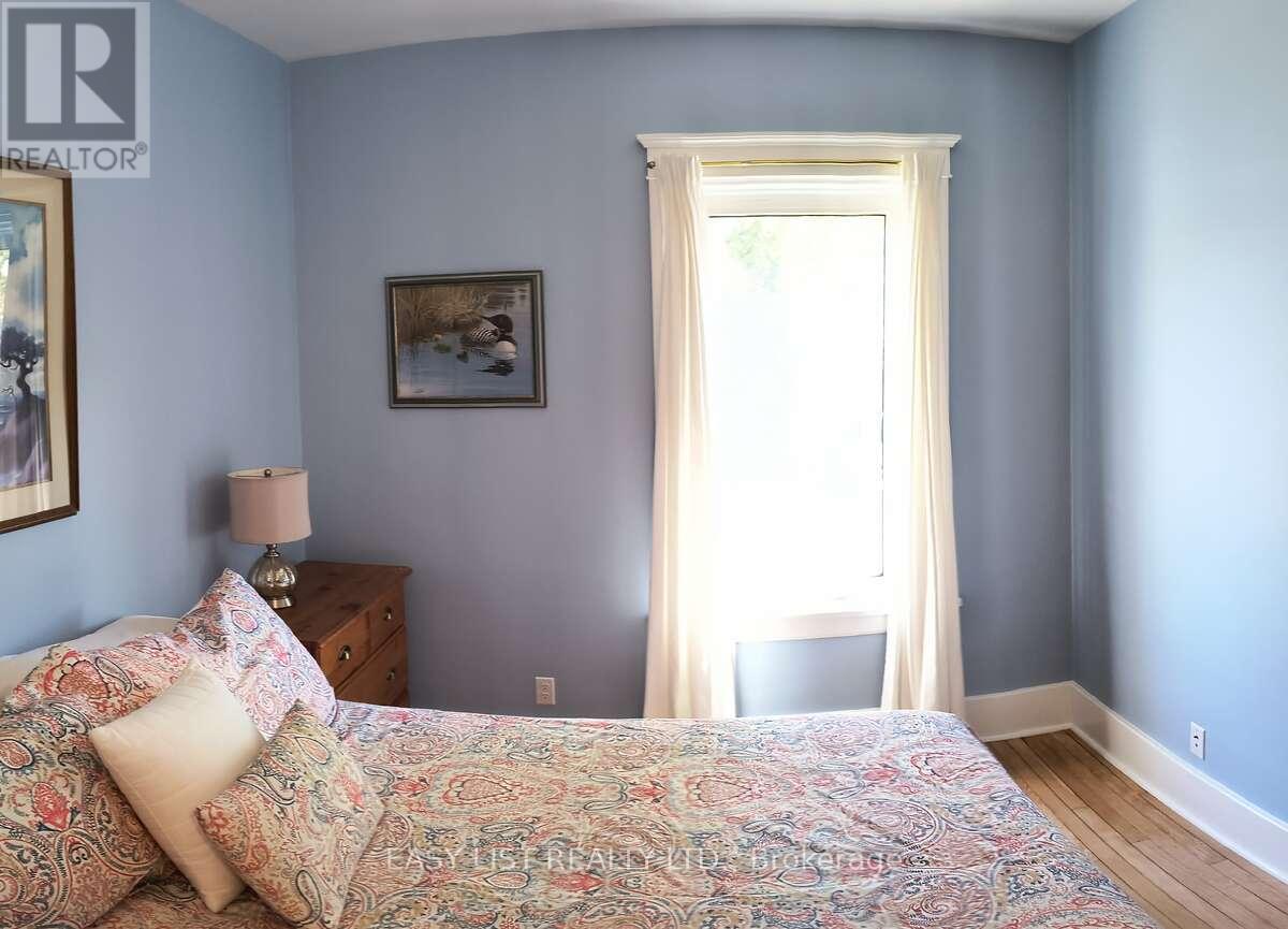 114 College Avenue N, Sarnia, Ontario  N7T 6A9 - Photo 9 - X13114212