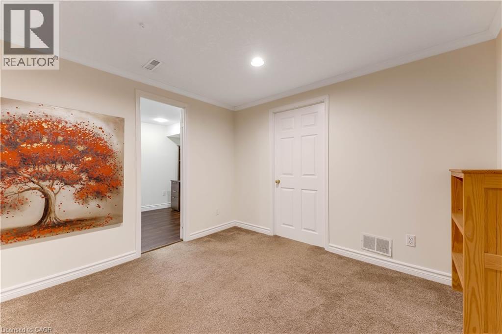 109 Ashberry Place, Waterloo, Ontario  N2T 1G8 - Photo 37 - 40818432