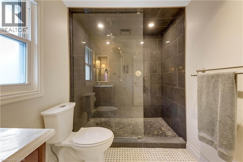 109 Ashberry Place, Waterloo, Ontario  N2T 1G8 - Photo 24 - 40818432