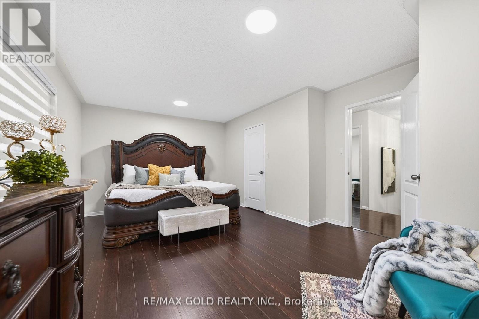 12 Linderwood Drive, Brampton, Ontario  L7A 1R7 - Photo 25 - W13114194