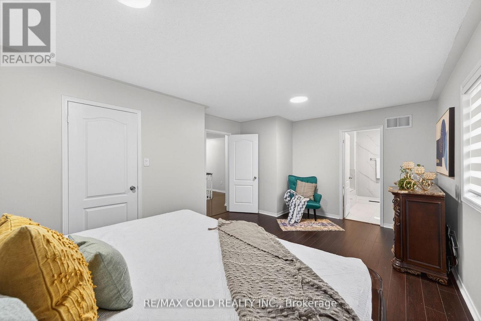 12 Linderwood Drive, Brampton, Ontario  L7A 1R7 - Photo 26 - W13114194