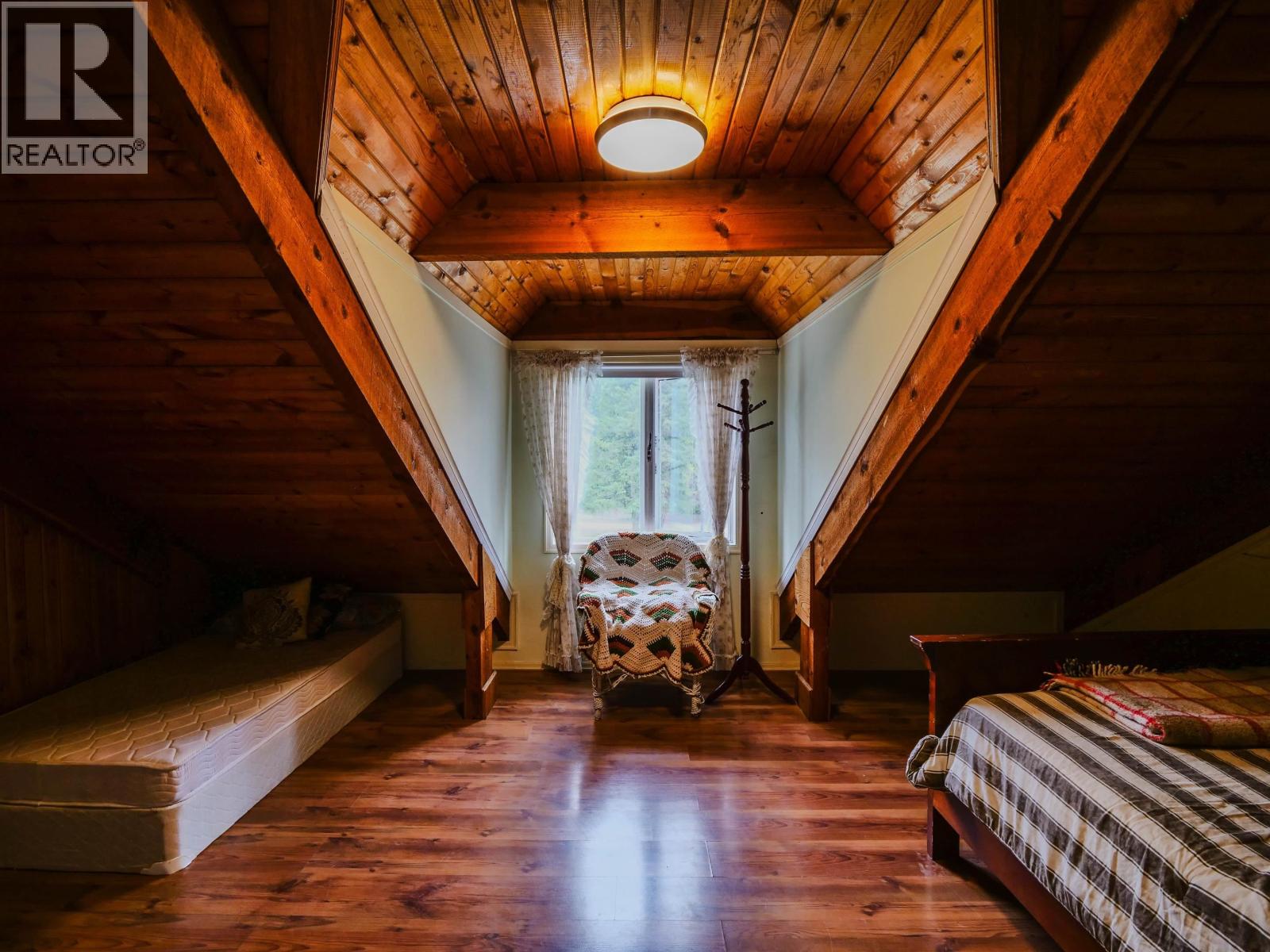 571 Yetta Road, Bouchie Lake, British Columbia  V2J 3H9 - Photo 23 - R3122410