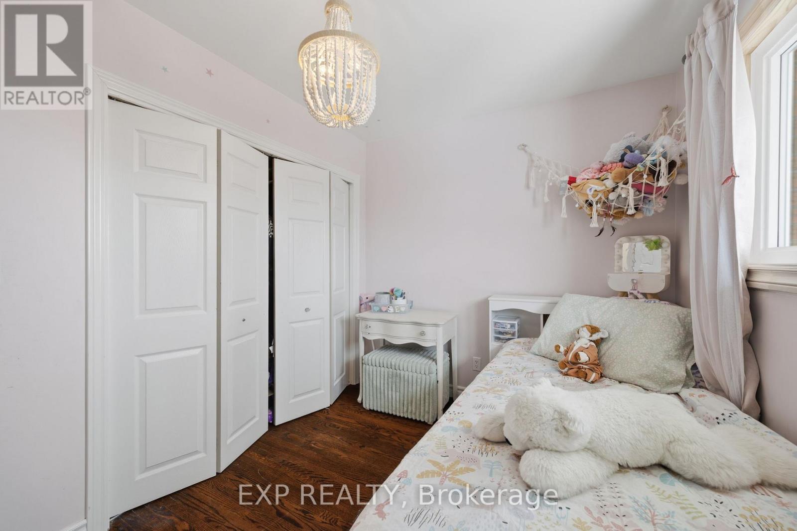 597 Gold Street, Warwick, Ontario  N0M 2S0 - Photo 23 - X12864380