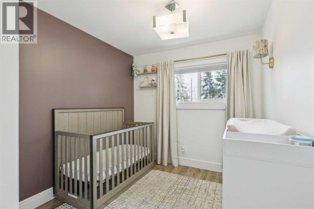 4211 Dalhart Road NW, Calgary, Alberta  T3A 1B6 - Photo 12 - A2306165