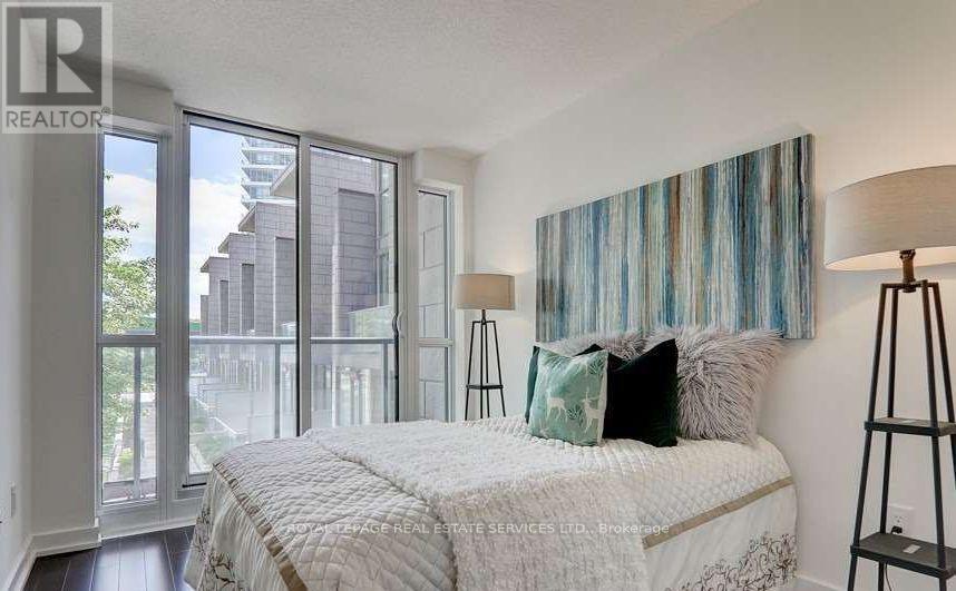Th7 - 121 Mcmahon Drive, Toronto, Ontario  M2K 0C2 - Photo 14 - C13114246
