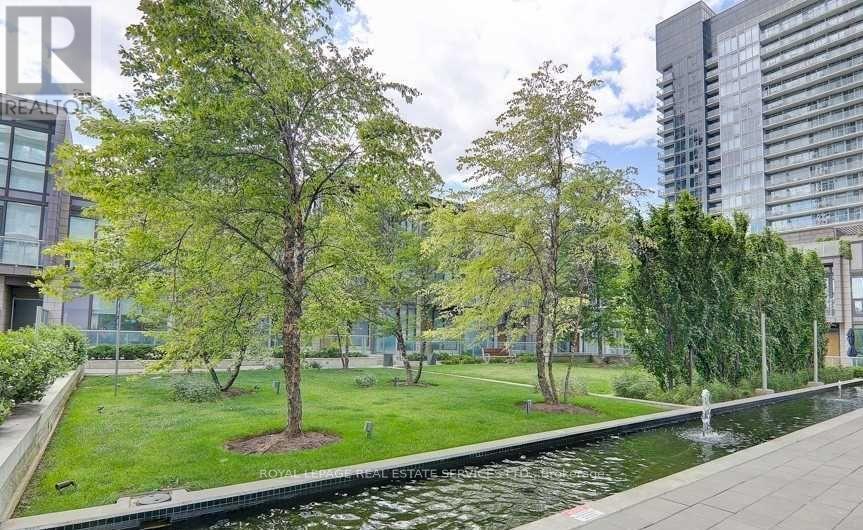 Th7 - 121 Mcmahon Drive, Toronto, Ontario  M2K 0C2 - Photo 22 - C13114246