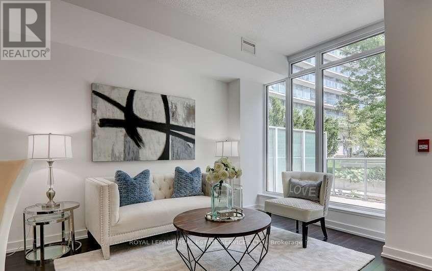 Th7 - 121 Mcmahon Drive, Toronto, Ontario  M2K 0C2 - Photo 6 - C13114246
