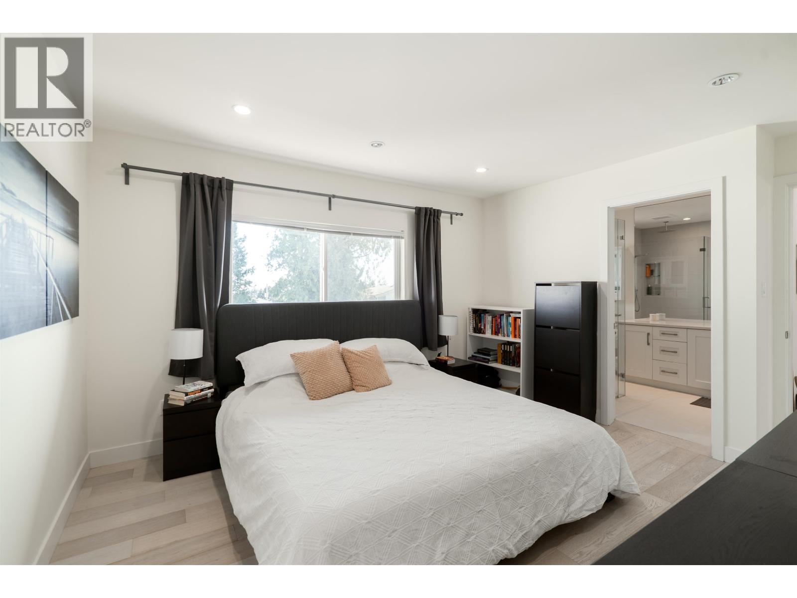 1056 Dansey Avenue, Coquitlam, British Columbia  V3K 3H3 - Photo 10 - R3122361