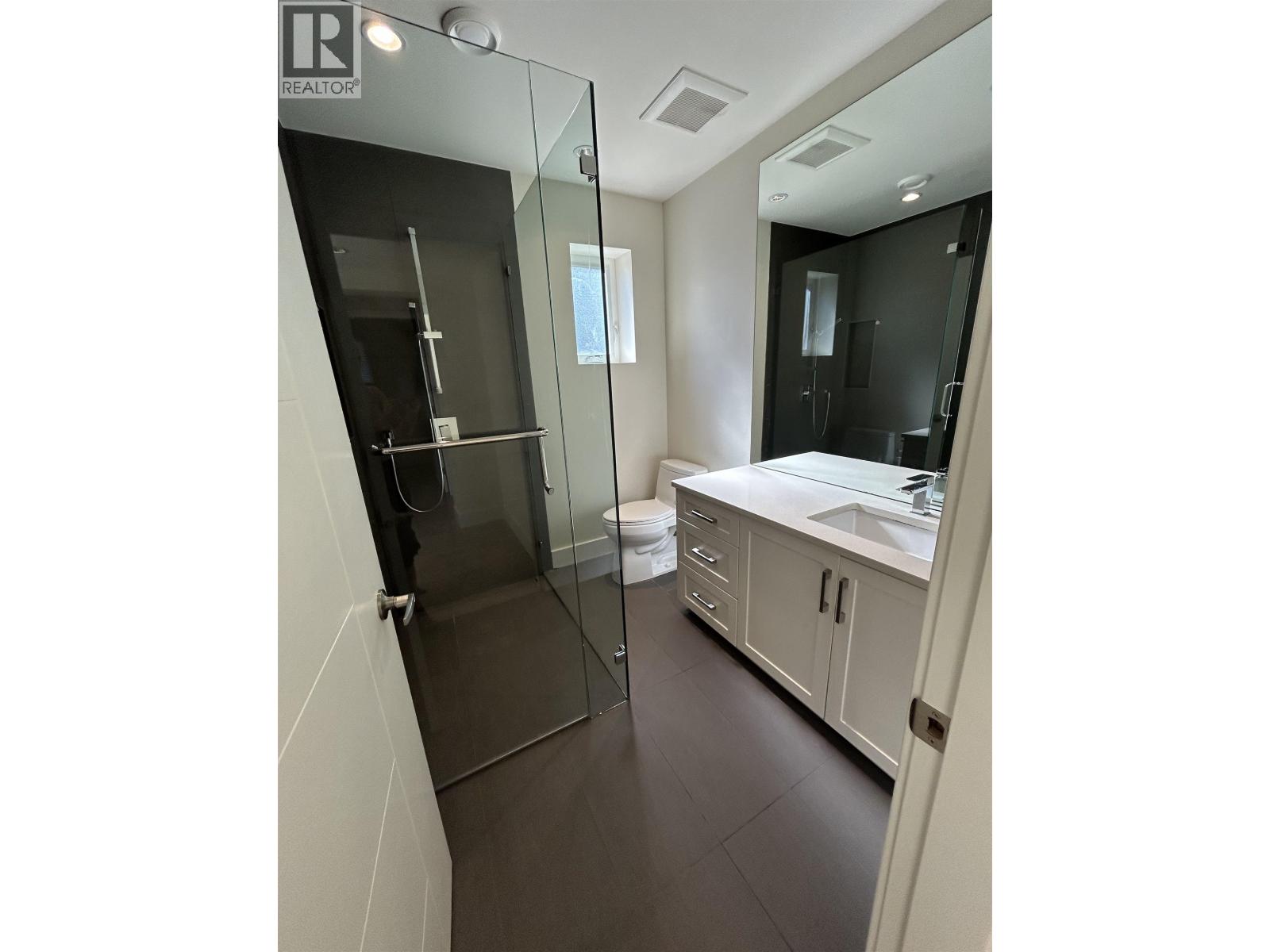 1056 Dansey Avenue, Coquitlam, British Columbia  V3K 3H3 - Photo 34 - R3122361