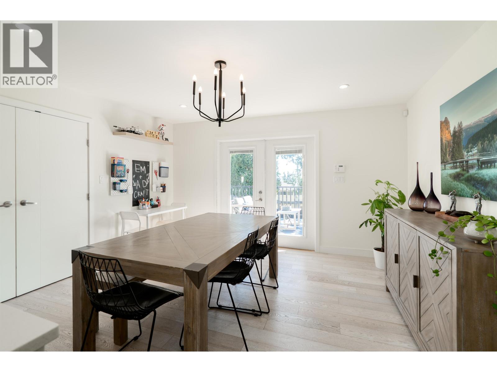 1056 Dansey Avenue, Coquitlam, British Columbia  V3K 3H3 - Photo 7 - R3122361