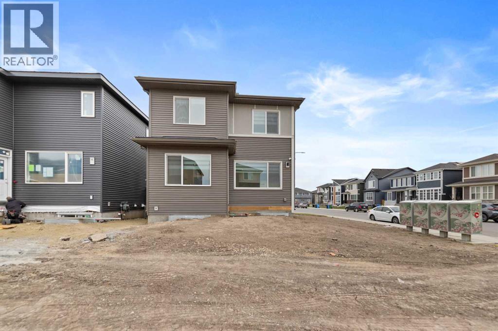 7 Corner Glen Common Ne, Calgary, Alberta  T3N 2L5 - Photo 36 - A2302303