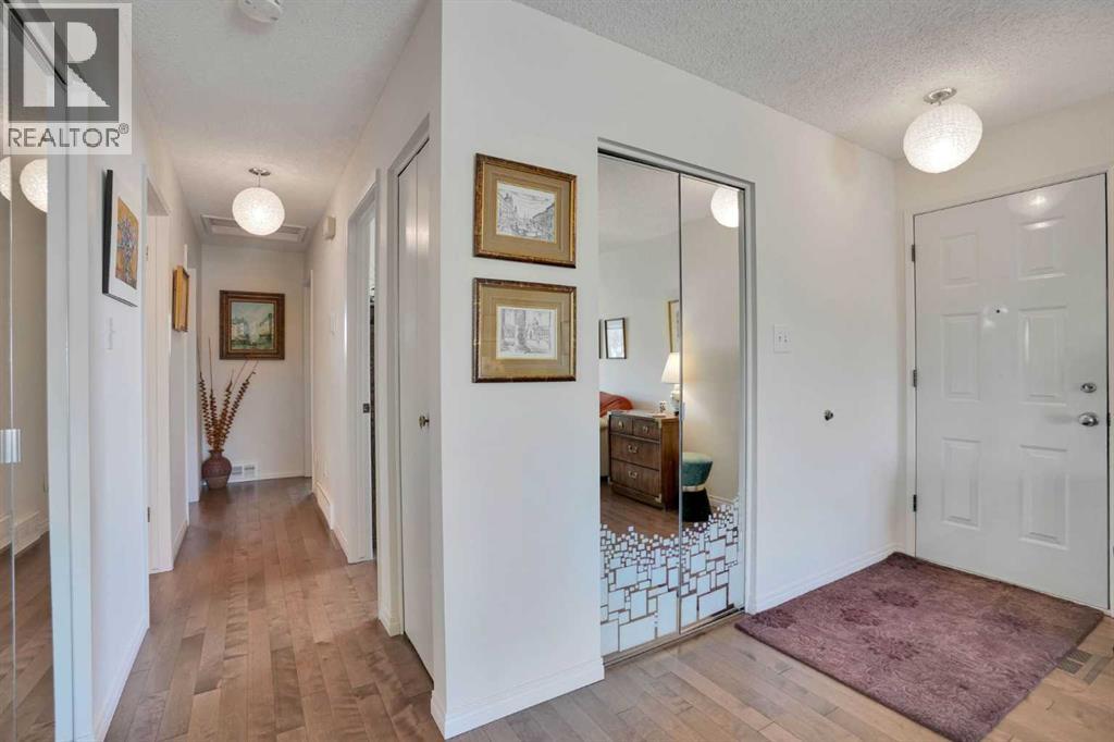 228 Dovercrest Place Se, Calgary, Alberta  t2b 1y5 - Photo 10 - A2309195