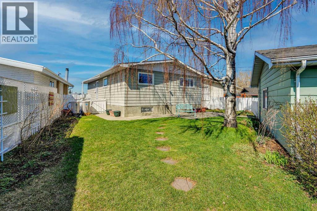 228 Dovercrest Place Se, Calgary, Alberta  t2b 1y5 - Photo 37 - A2309195