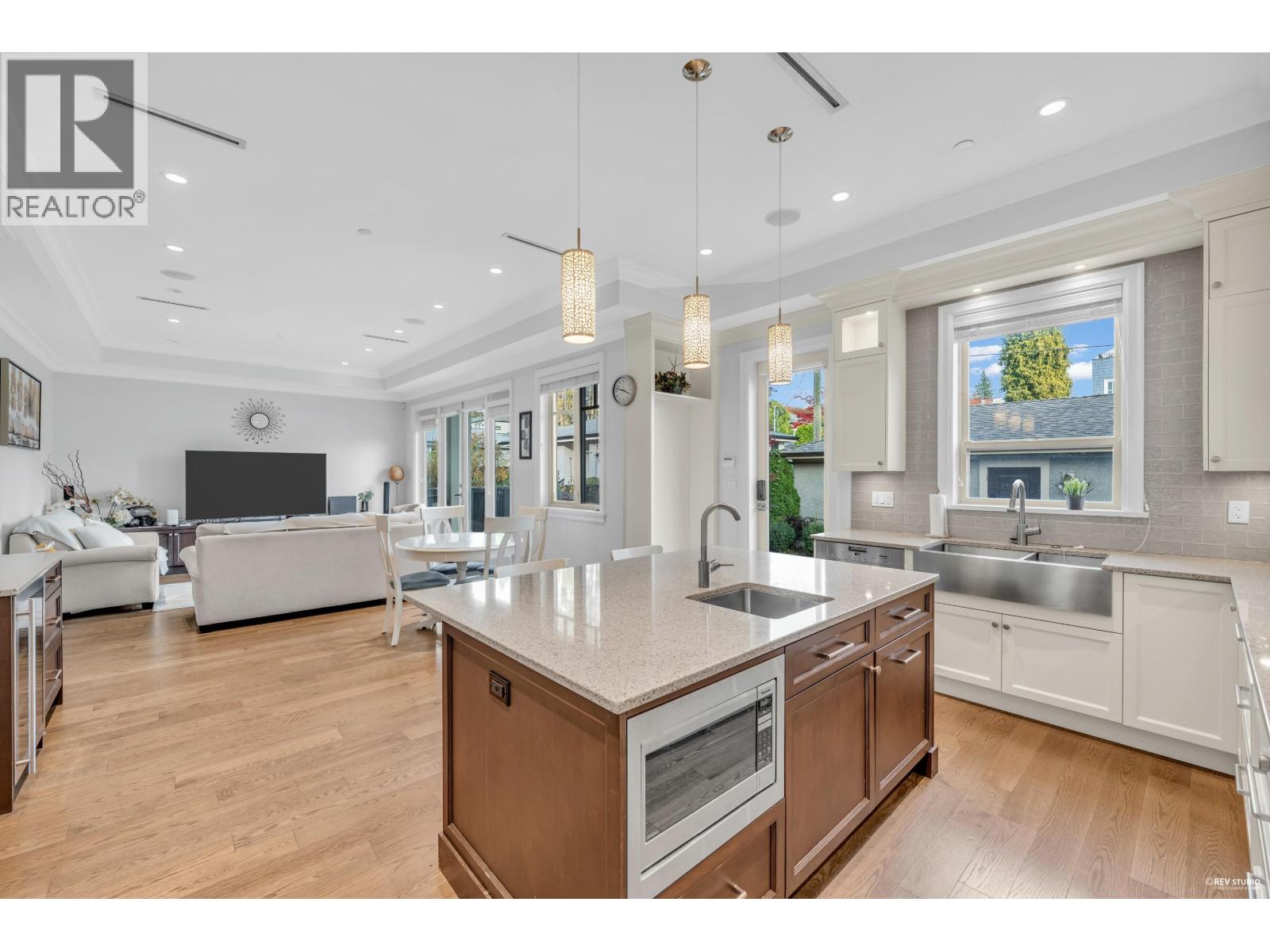 7458 Maple Street, Vancouver, British Columbia  V6P 5P7 - Photo 12 - R3121844