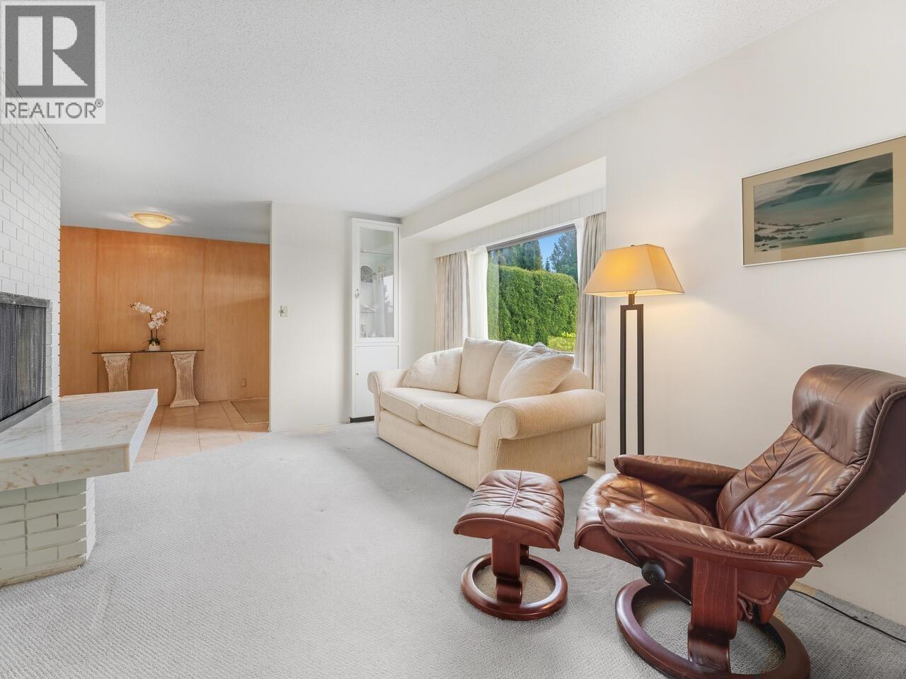 8355 Nelson Avenue, Burnaby, British Columbia  V5J 4E8 - Photo 11 - R3122391