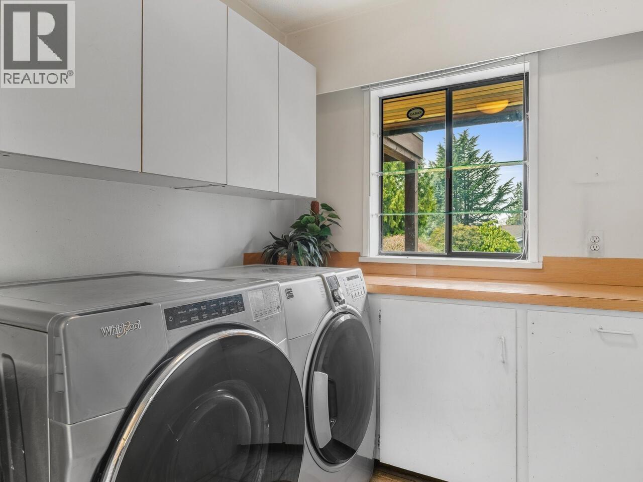8355 Nelson Avenue, Burnaby, British Columbia  V5J 4E8 - Photo 27 - R3122391