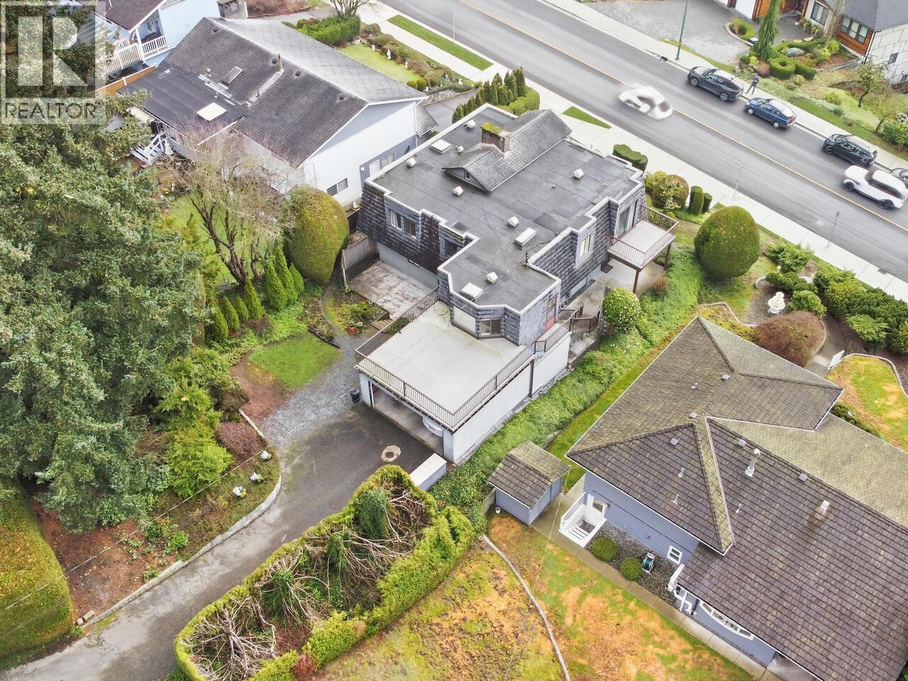 8355 Nelson Avenue, Burnaby, British Columbia  V5J 4E8 - Photo 36 - R3122391