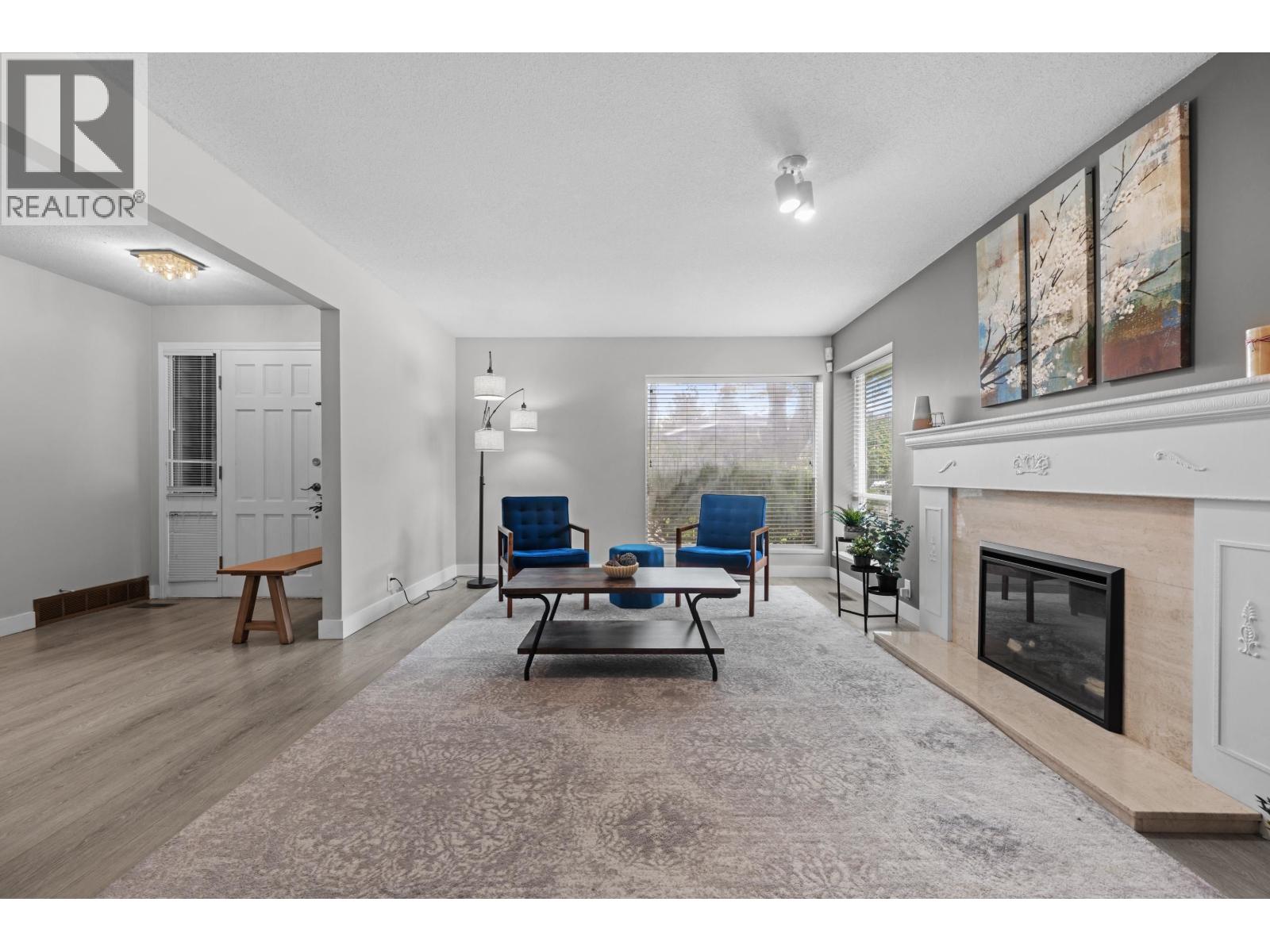 5379 Opal Place, Richmond, British Columbia  V7C 5B4 - Photo 5 - R3122406