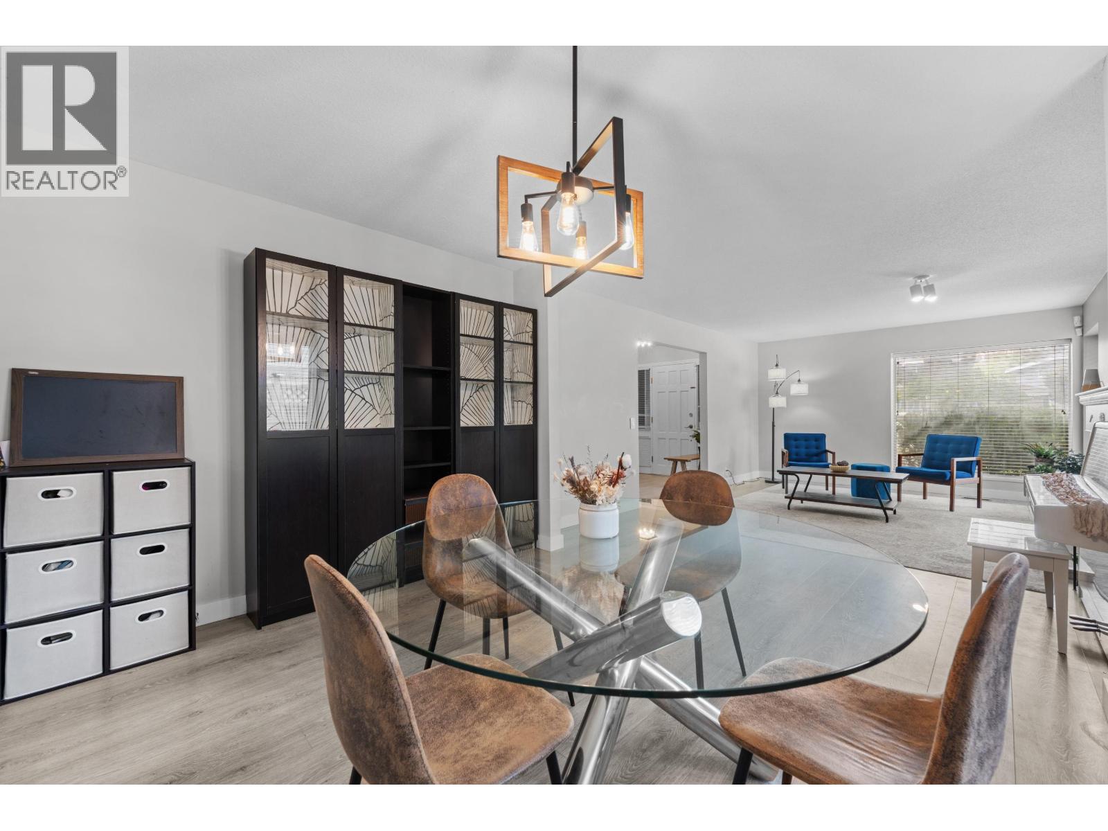 5379 Opal Place, Richmond, British Columbia  V7C 5B4 - Photo 8 - R3122406
