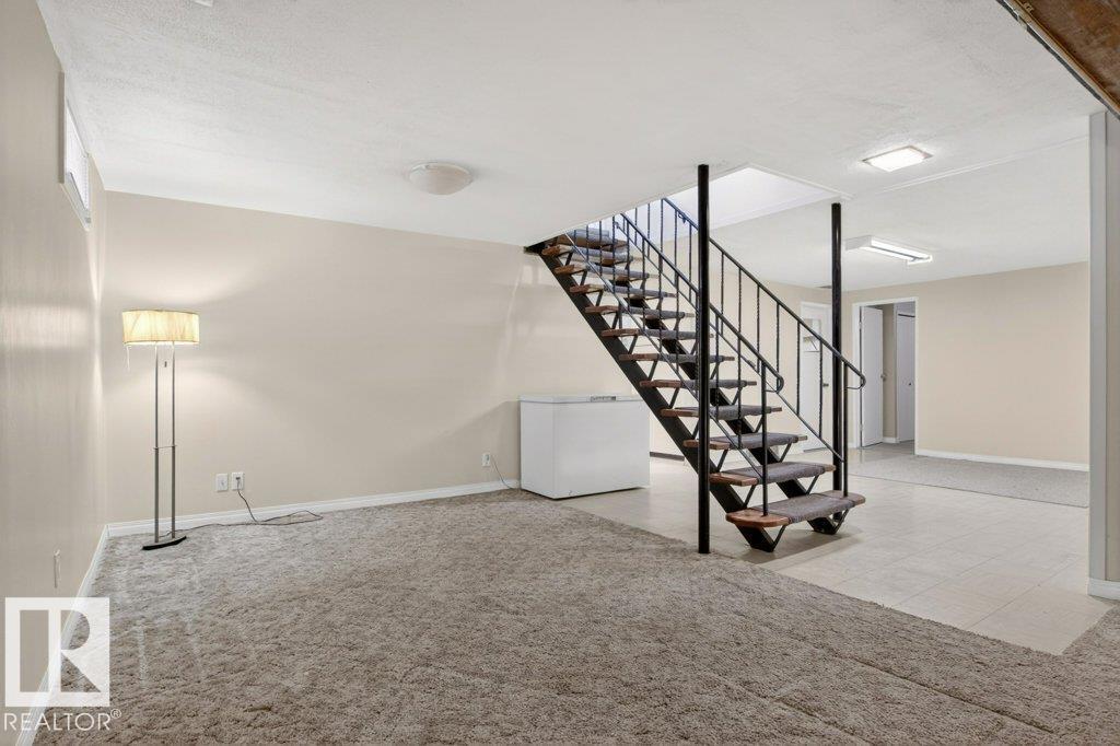 882 Knottwood Rd S Nw, Edmonton, Alberta  T6K 3C3 - Photo 26 - E4487073