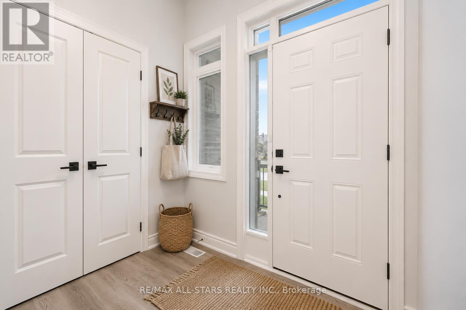 24 Alan Willliams Trail, Uxbridge, Ontario  L9P 0R6 - Photo 2 - N13114236