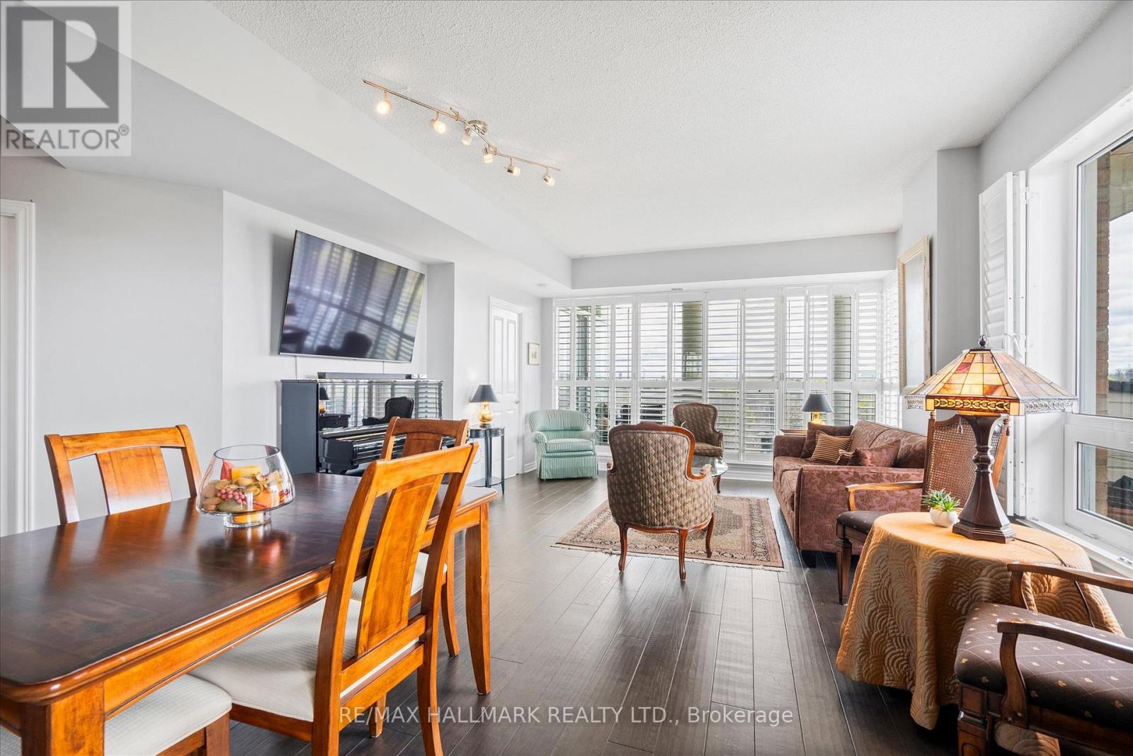 611 - 350 Mill Road, Toronto, Ontario  M9C 5R7 - Photo 8 - W13114238