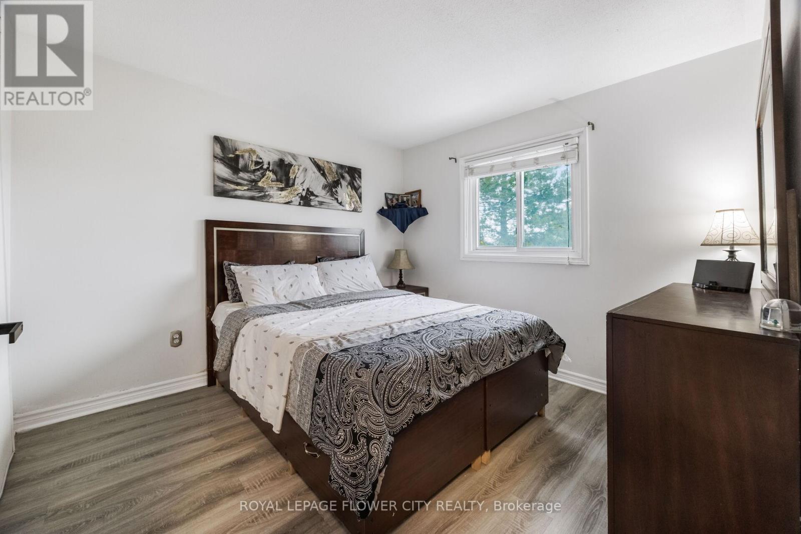 54 Fern Valley Crescent, Brampton, Ontario  L6R 1K6 - Photo 15 - W13114252