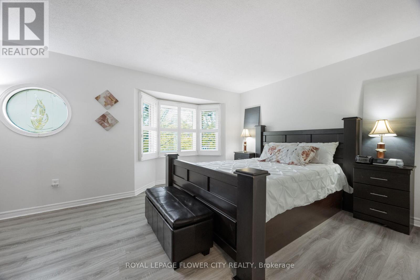 54 Fern Valley Crescent, Brampton, Ontario  L6R 1K6 - Photo 18 - W13114252