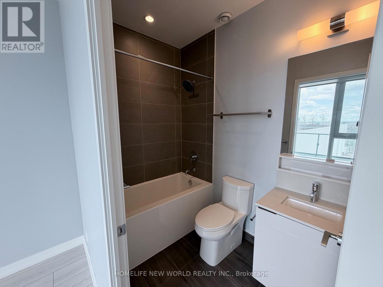 906 - 5 Buttermill Avenue, Vaughan, Ontario  L4K 0J5 - Photo 8 - N13075414