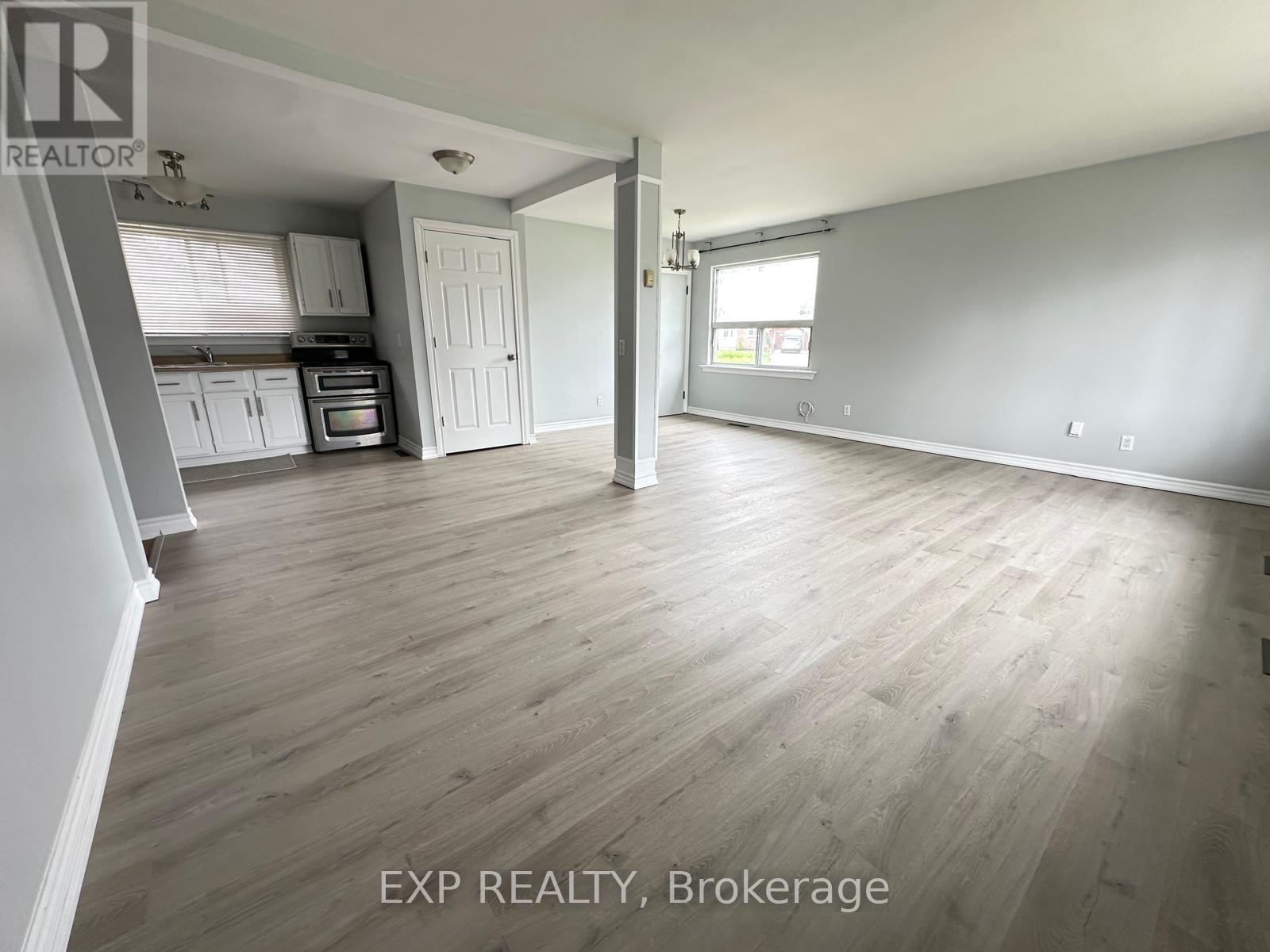 6 Woodland Acres W, Belleville, Ontario  K8N 4K1 - Photo 5 - X13114242