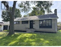 6 WOODLAND ACRES W, Belleville, Ontario