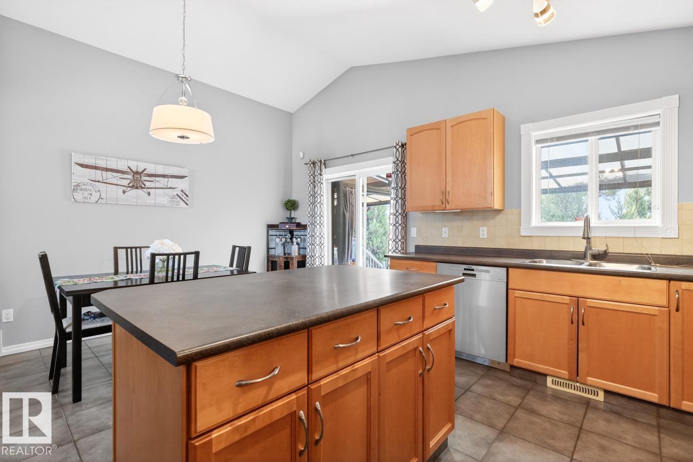 13419 140 Av Nw, Edmonton, Alberta  T6V 1W4 - Photo 11 - E4487075