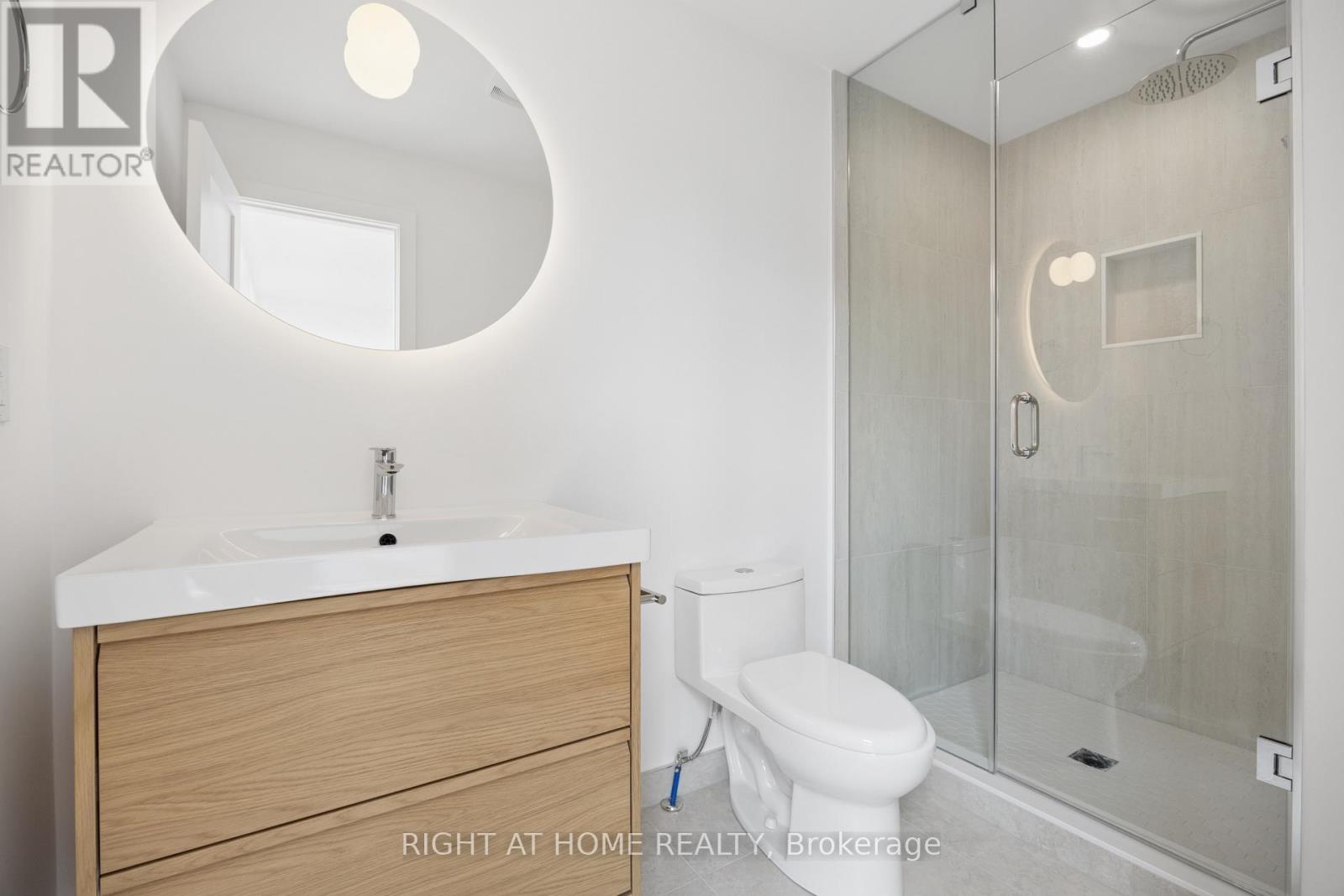 9 - 91 Barton Avenue, Toronto, Ontario  M6G 1P7 - Photo 16 - C13088076