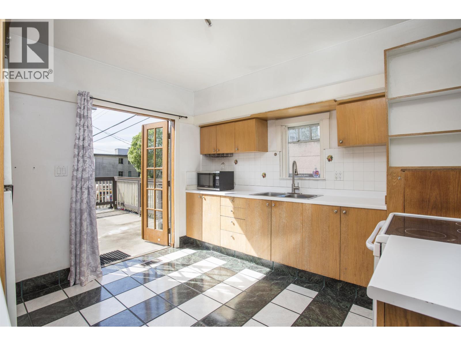 2051 Stephens Street, Vancouver, British Columbia  V6K 3W2 - Photo 16 - R3121913