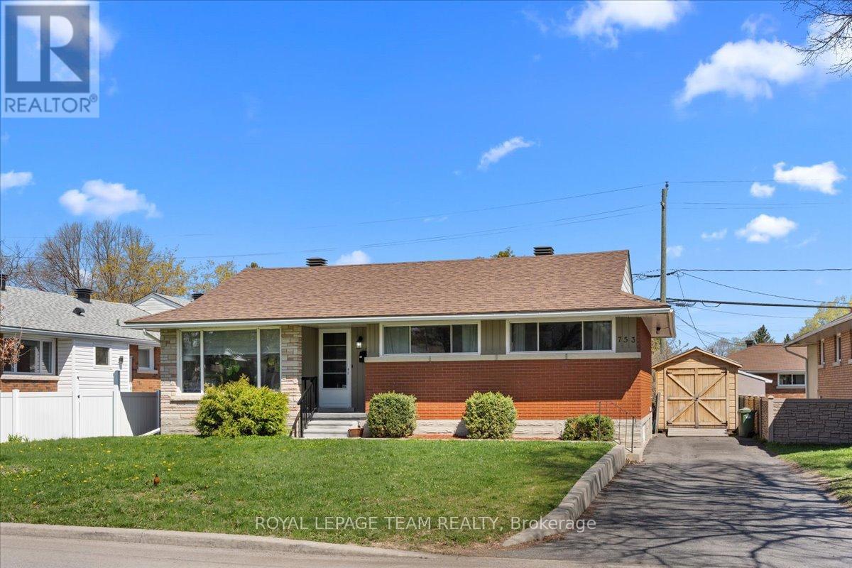 753 DICKENS AVENUE, Ottawa, Ontario