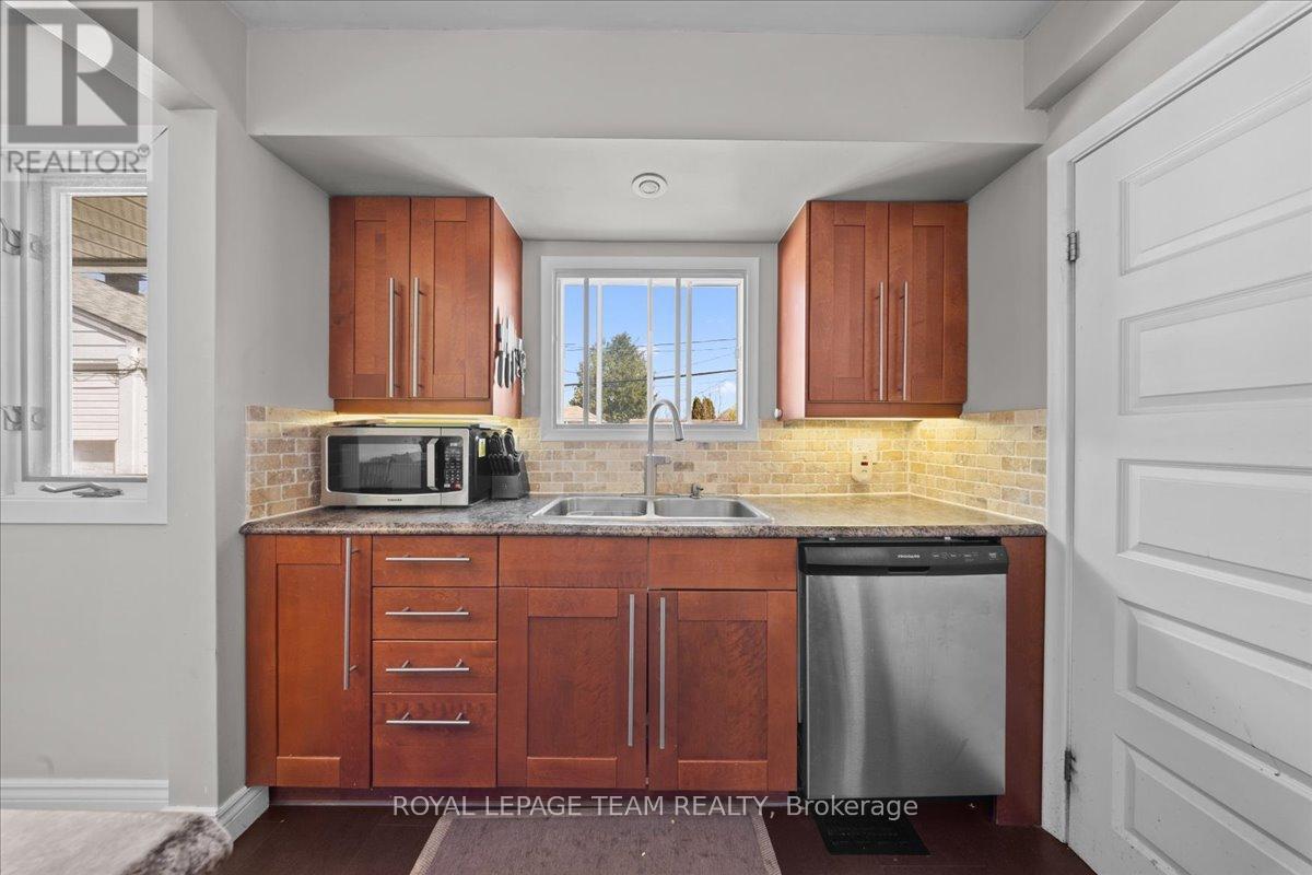753 Dickens Avenue, Ottawa, Ontario  K1G 2X9 - Photo 12 - X13114280