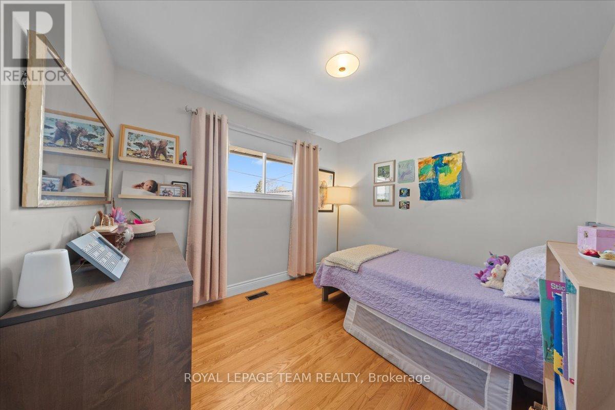 753 Dickens Avenue, Ottawa, Ontario  K1G 2X9 - Photo 13 - X13114280