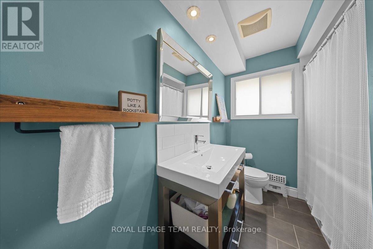 753 Dickens Avenue, Ottawa, Ontario  K1G 2X9 - Photo 16 - X13114280