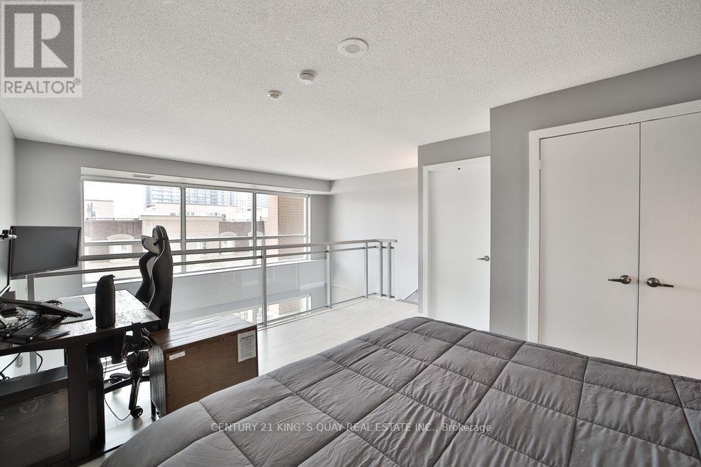 212 - 80 Western Battery Road, Toronto, Ontario  M6K 3S1 - Photo 17 - C13114298