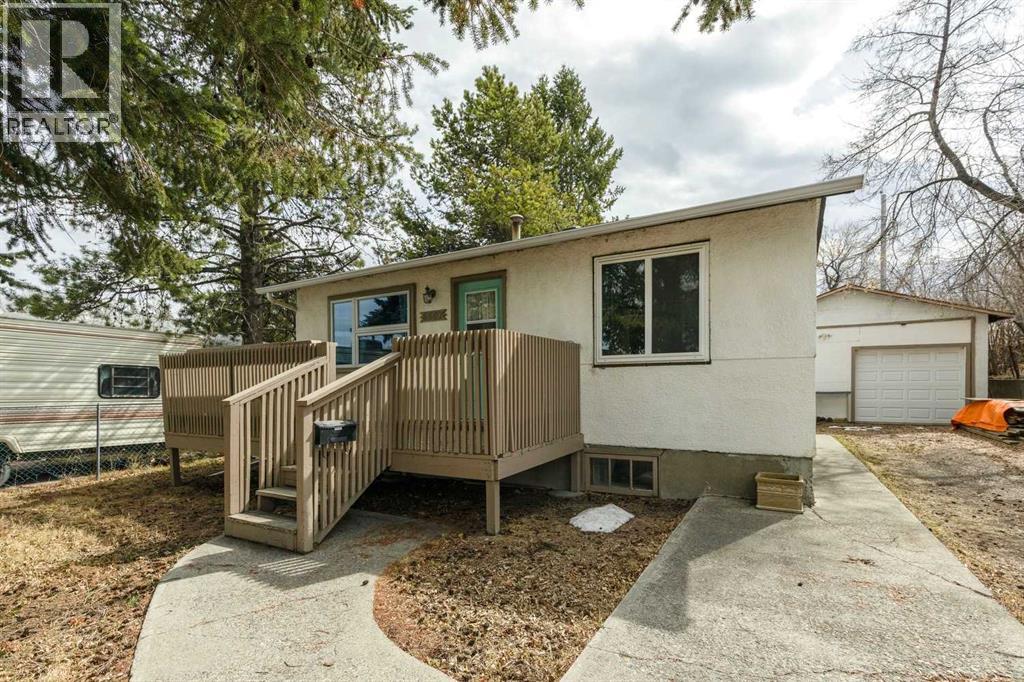6507 34 Avenue NW, Calgary, Alberta